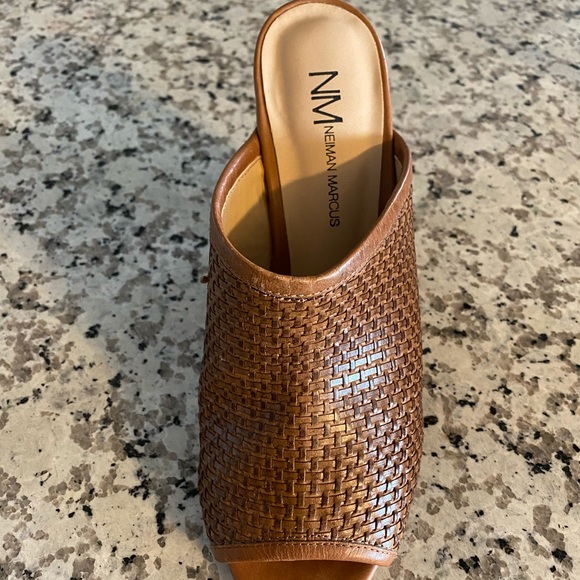 NM NEIMAN MARCUS DRESS SHOES. - Picture 5 of 5